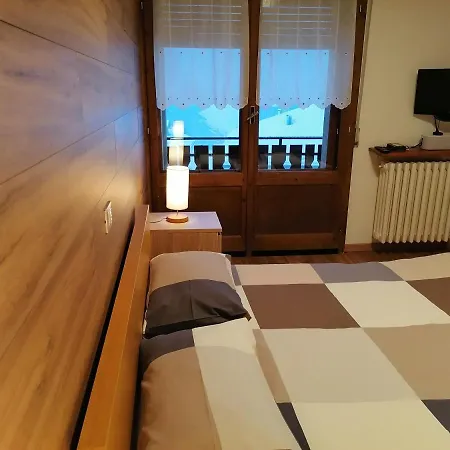 Casa Flippola - Trilocale Santa Caterina Centro Paese *